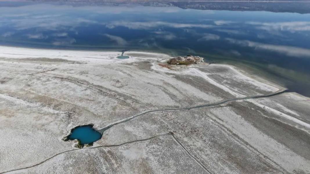 Hızla Kuruyan Burdur Gölü’nün Gözyaşları Gün Yüzüne Çıktı! 3